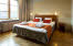 Foto: Rebecca Watsson
rebeccawatsonphotography@gmail.com
Bathrobes on bed